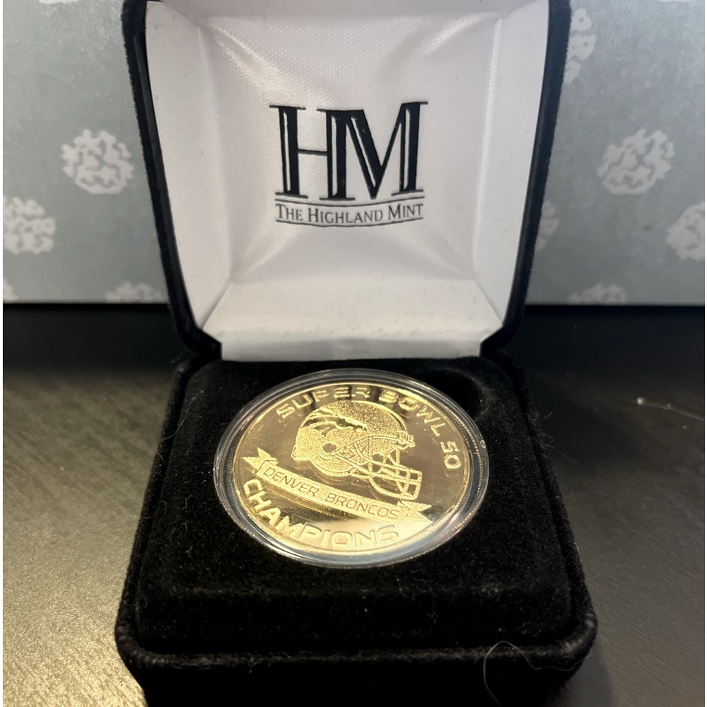 2016 Super Bowl 50 Denver Broncos Champion Coin from the Highland Mint